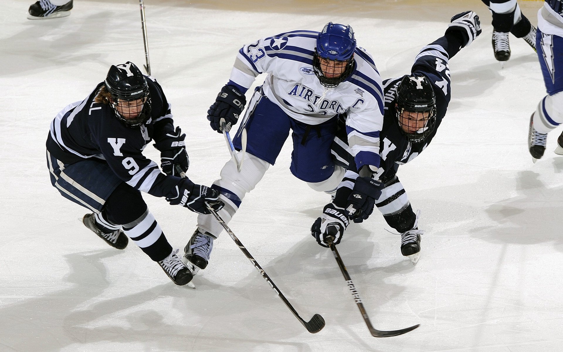 换人战术分析：谁的“战术神器”最厉害？，什么是战术换弹